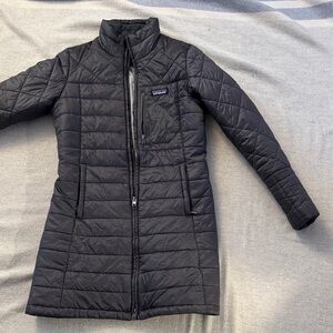 Patagonia Women's Gray Puffer Coat